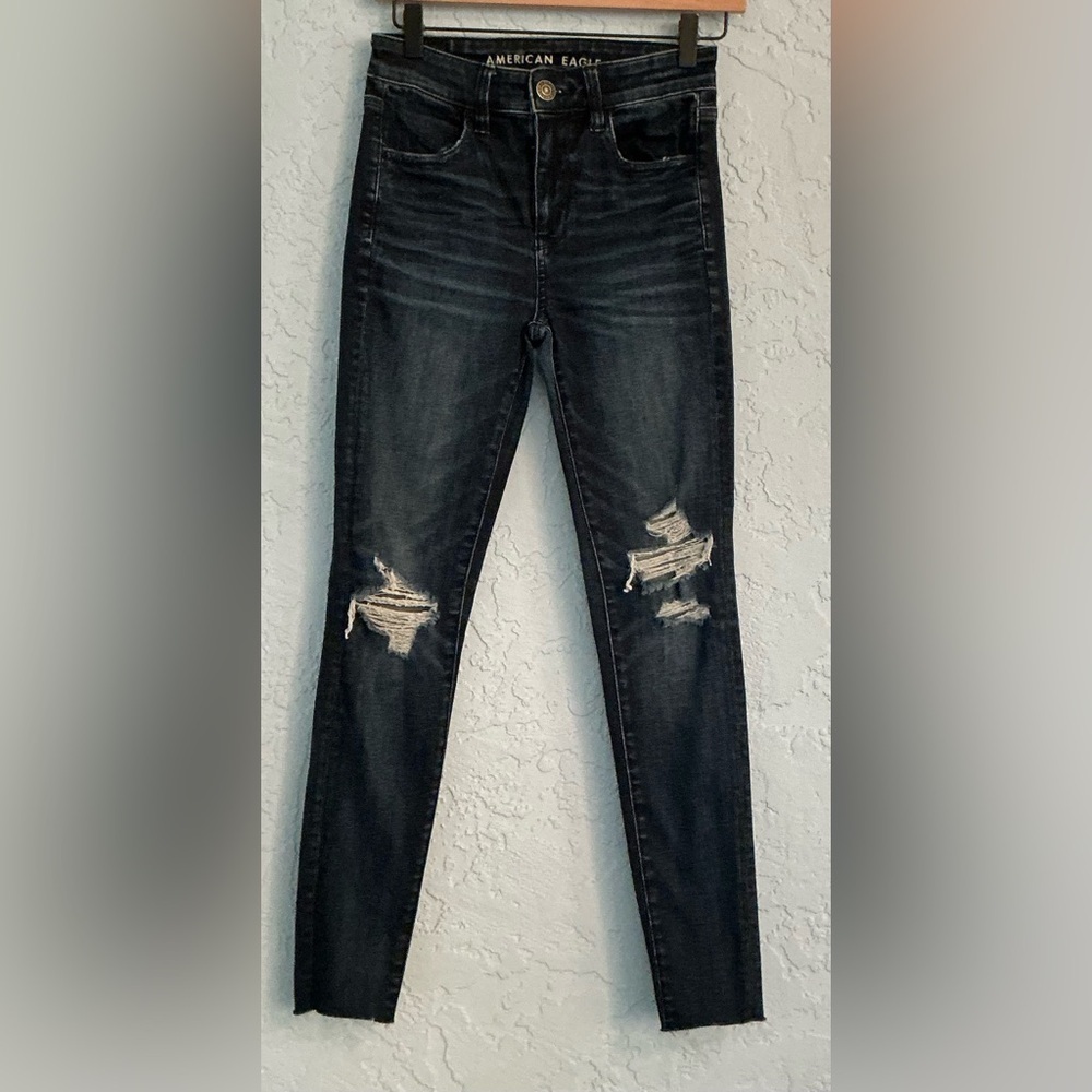 American Eagle Outfitters Dark Blue Hi-Rise Jegging Distressed Jean